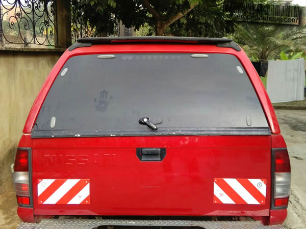 Location Nissan 4X4 Double Cabine HardBody à Douala