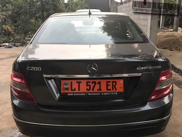 Location Mercedes Kompressor C200 à Douala