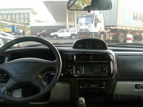 Location Mitsubishi Pajero Sport à Douala
