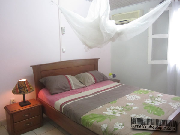 Appartement meublé 3 chambres F4 à louer à Douala Bonapriso
