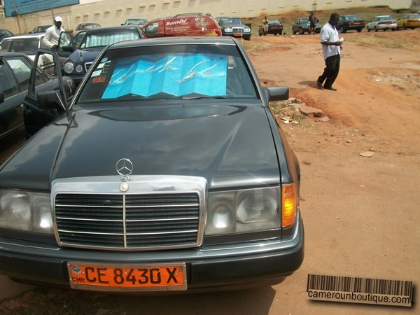 Location Voiture Mercedes 250 D à Yaoundé
