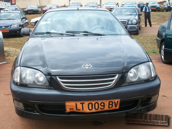 Location Toyota Avensis à Douala