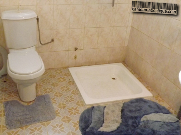 Salle de bain villa meublée Yaoundé Biteng Cafco