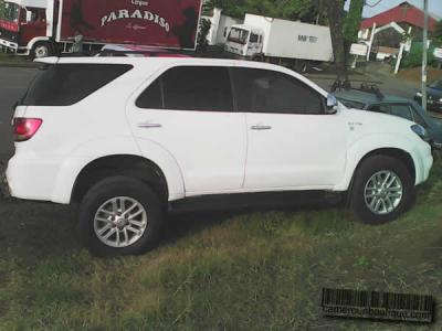 Location Toyota Fortuner à Douala