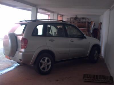 Location Voiture Toyota Rav 4 à Yaoundé