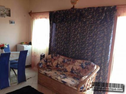 Appartement meublé 1 chambre F2 à louer à Yaoundé Ngousso Transformateur